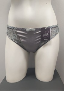 Samanta Brug M200 figi