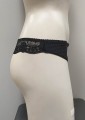 Samanta Vejla C0336 czarne koronkowe stringi z koronką bok.jpg