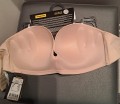 Wonderbra-bardotka-miski-od-wewnatrz.jpg