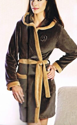 Vamp 00-10-8922 szlafrok.jpg